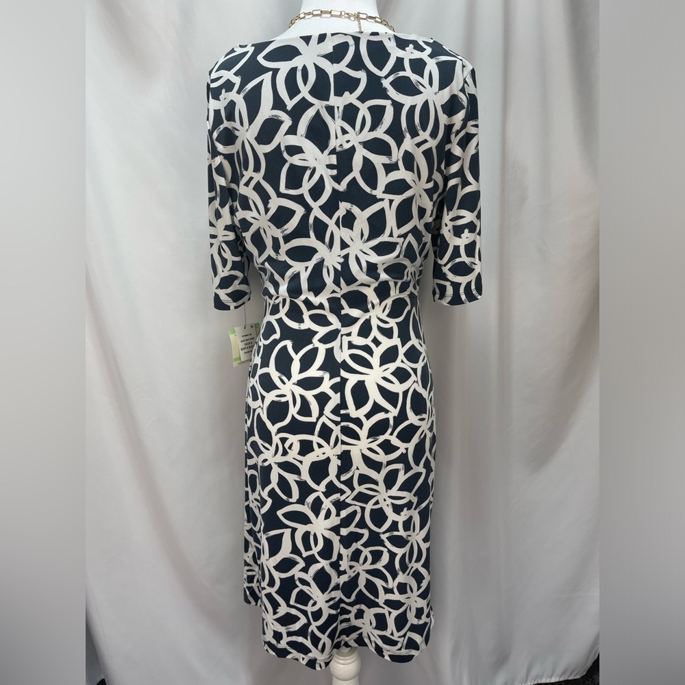 Anne Klein Elegant Slate and light cream floral Patterned Dress women’s size 8 - Picture 7 of 17